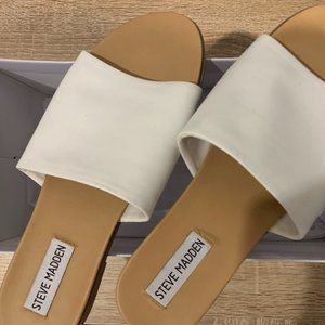 NEW Steve Madden Karolyn Sandal (White) - Size 7.5
